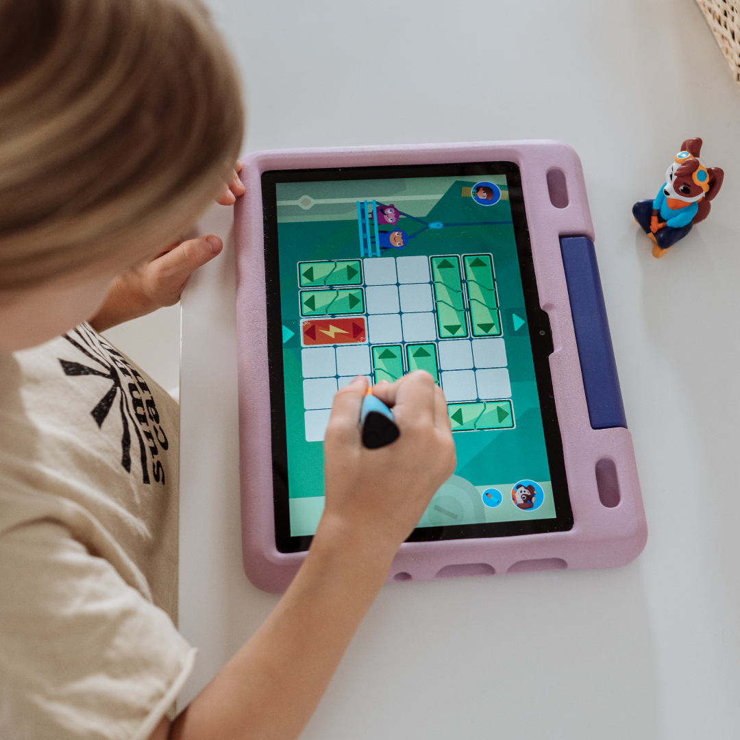 Figur Luka "Logisches Denken & Coding"